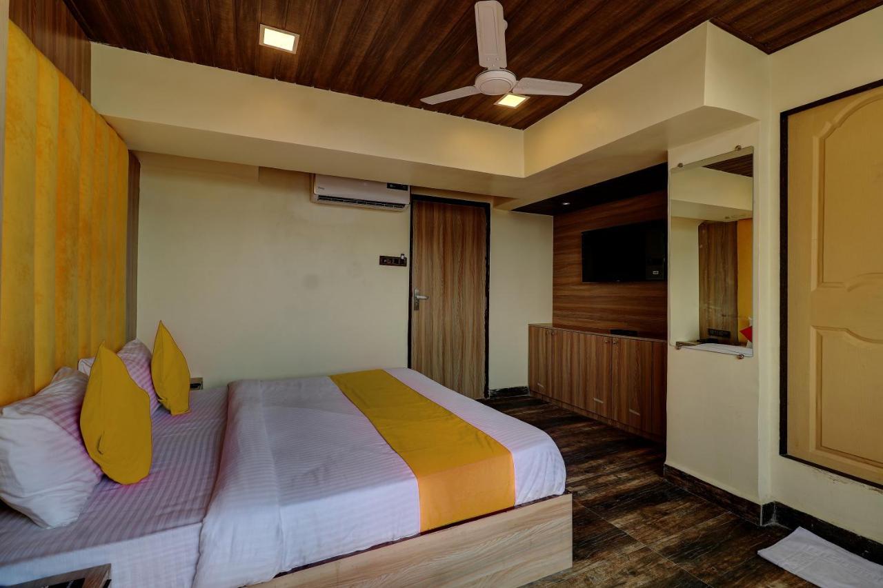Hotel Priceless Mumbai Bagian luar foto